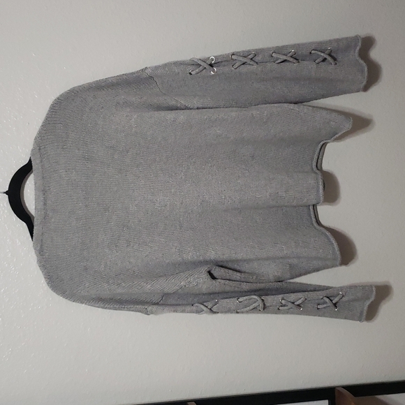 JOHN+JENN Braided Sleeve Sweater,Color Gray, Size S - Picture 8 of 16